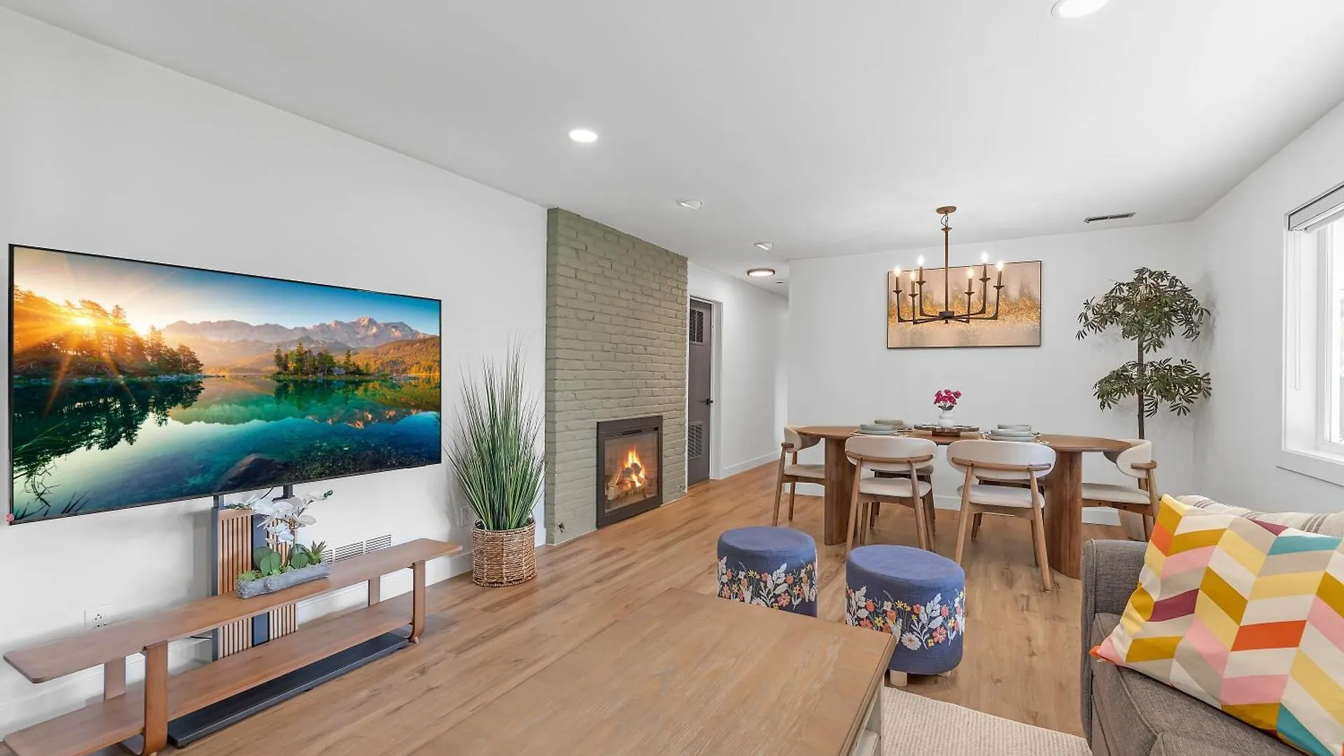 Holiday home Evergreen Garden Wi-Fi Available Close To Nike Intel Hospital Downtown Portland